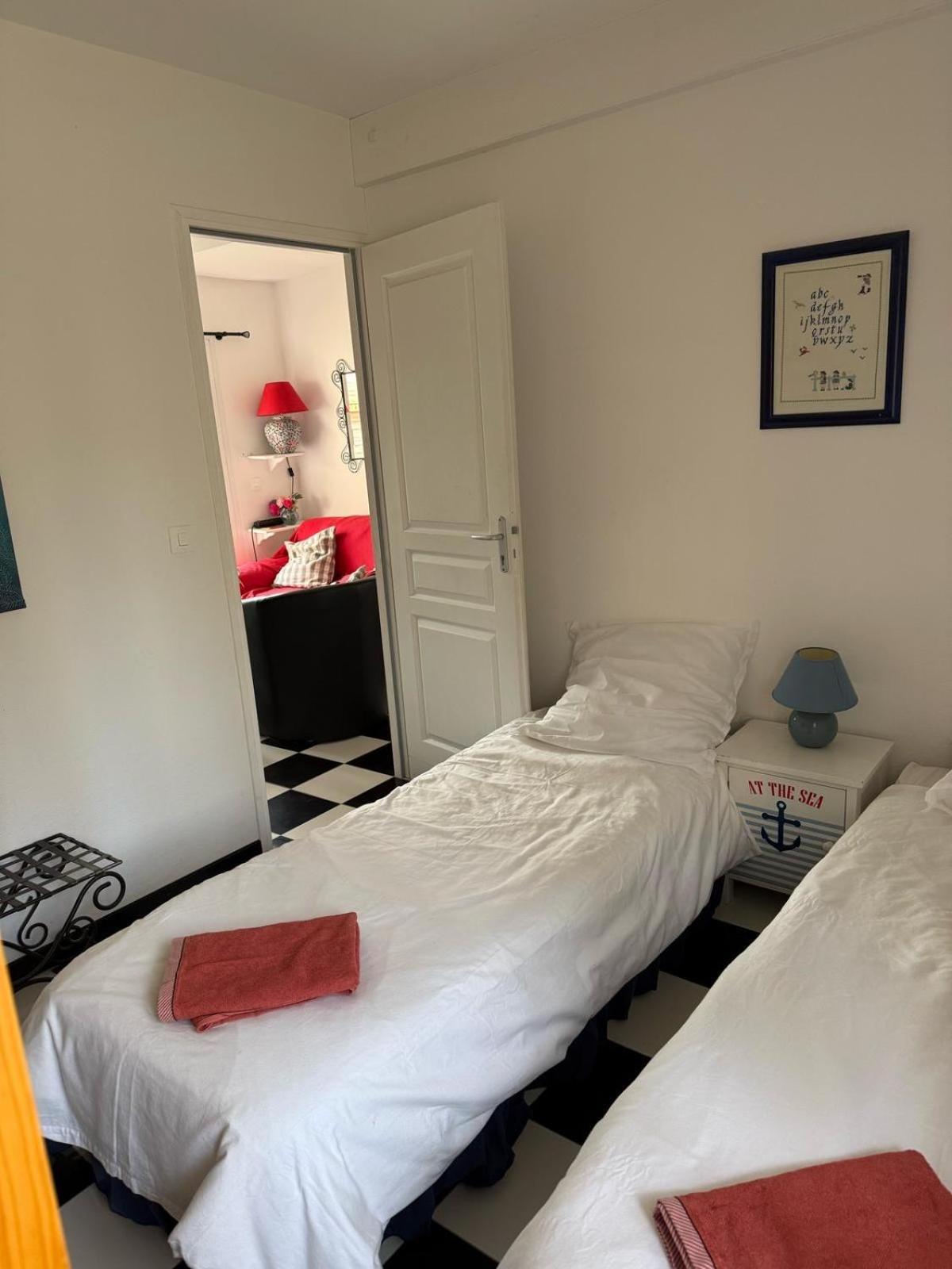 Birchbank Cottage - Disney 30Min Coulommiers Εξωτερικό φωτογραφία